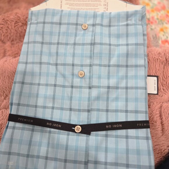 NWT Van Heusen short sleeve shirt - Picture 6 of 8